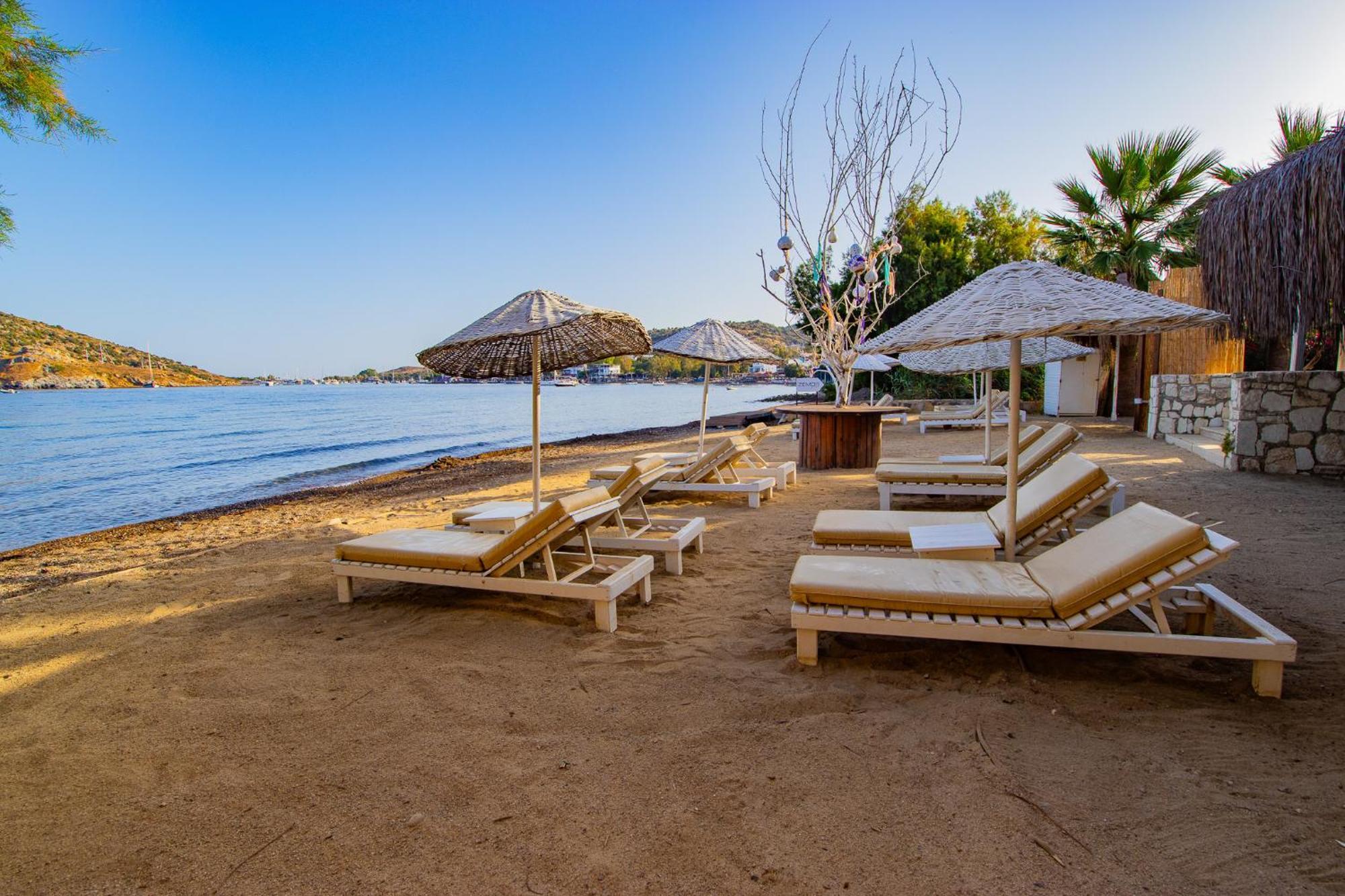 Ladonia Hotels Zemda Guemuesluek מראה חיצוני תמונה