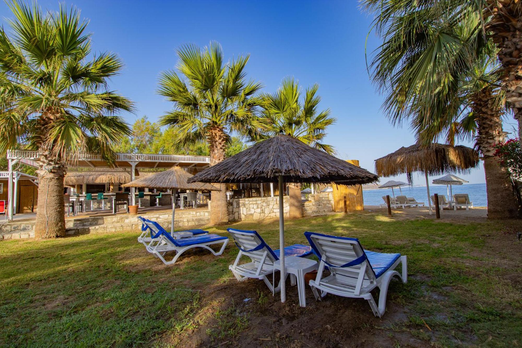 Ladonia Hotels Zemda Guemuesluek מראה חיצוני תמונה