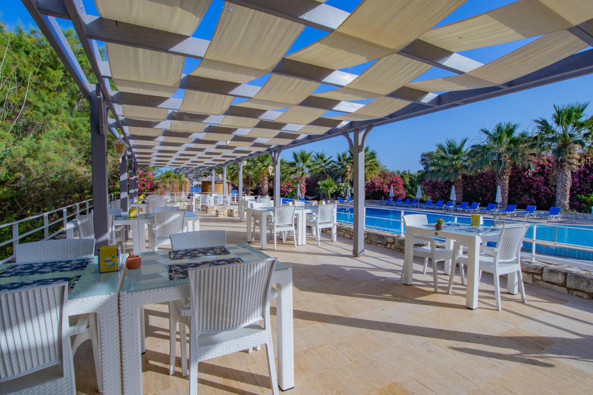 Ladonia Hotels Zemda Guemuesluek מראה חיצוני תמונה