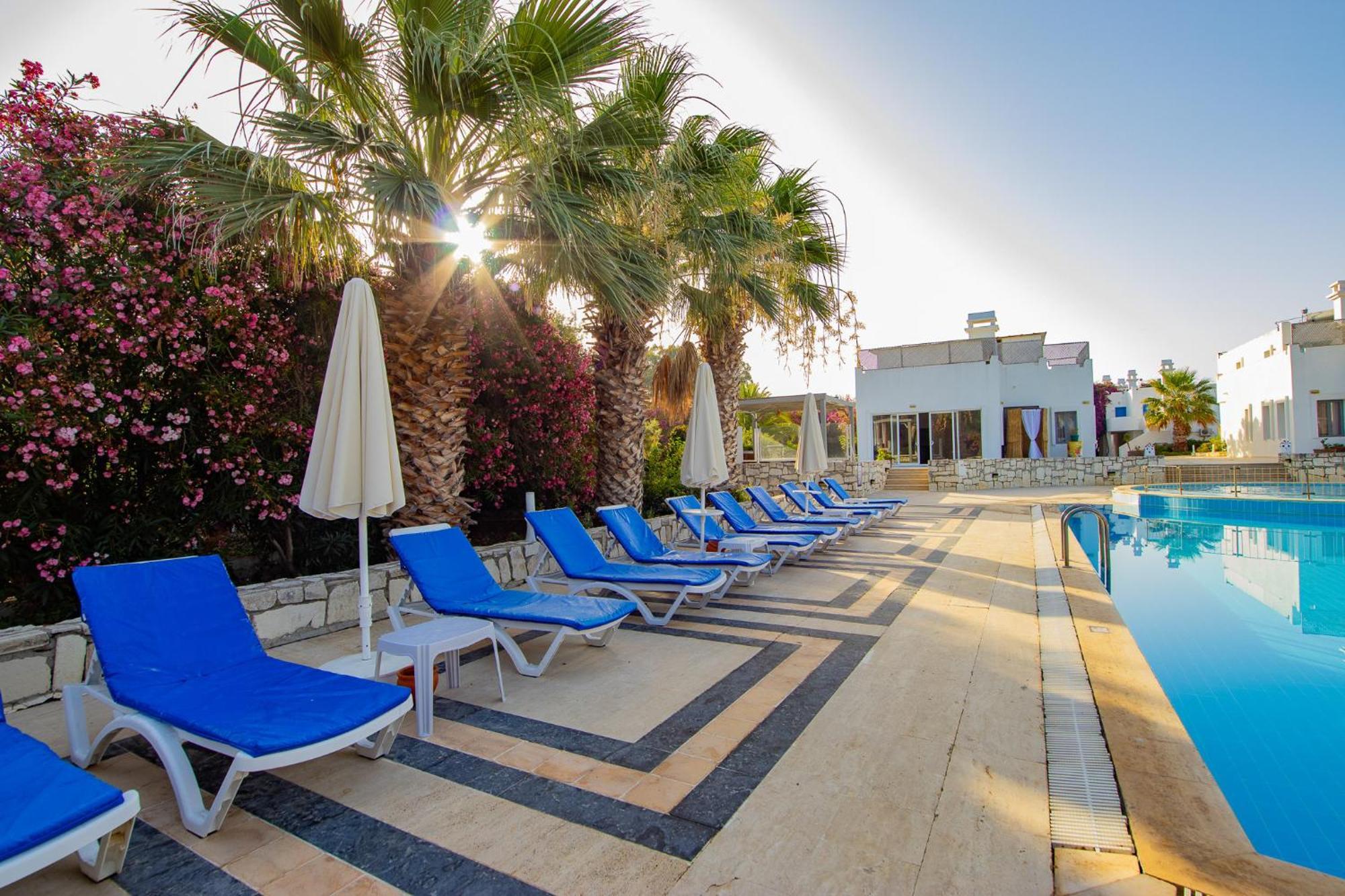 Ladonia Hotels Zemda Guemuesluek מראה חיצוני תמונה