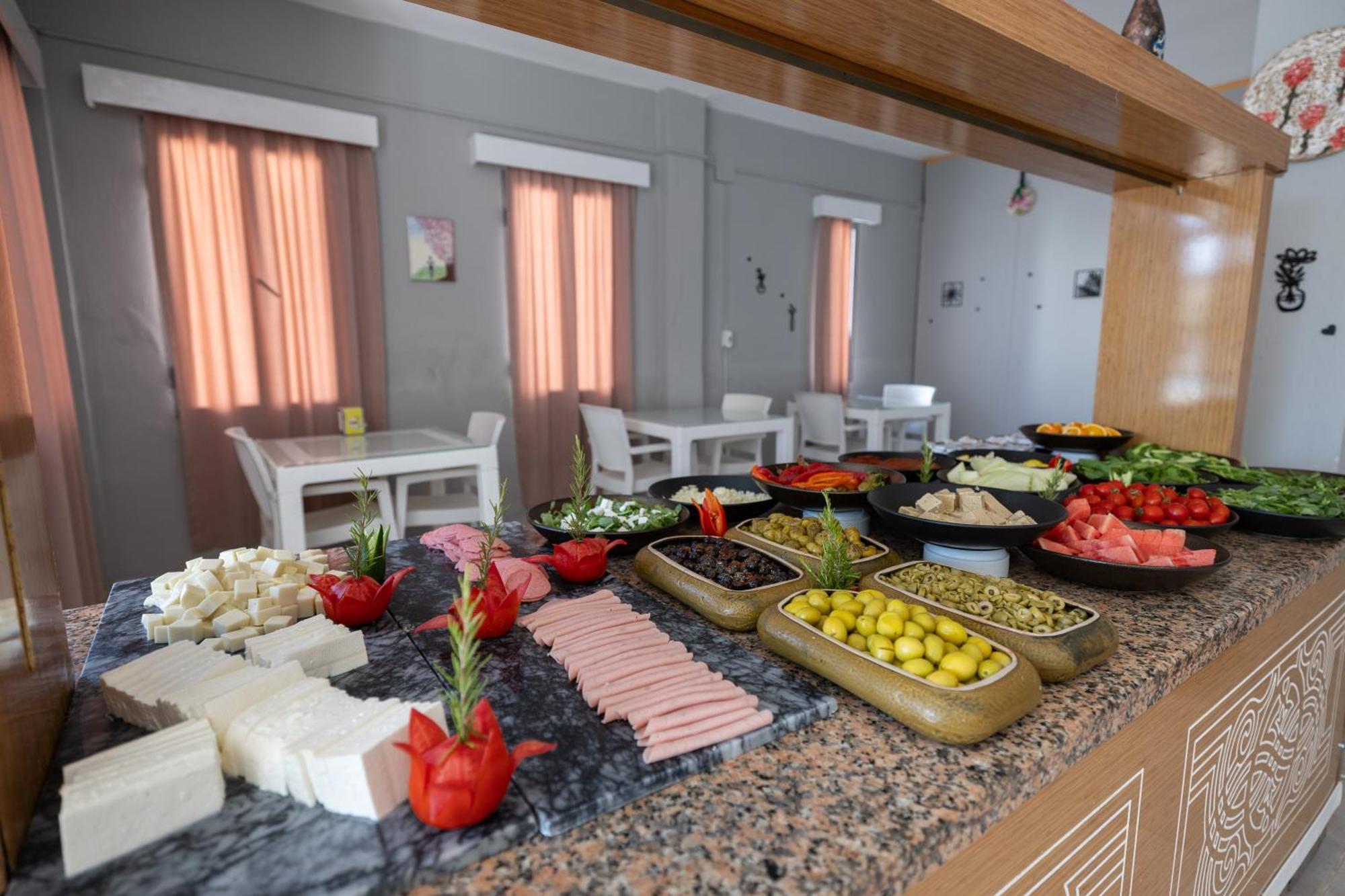 Ladonia Hotels Zemda Guemuesluek מראה חיצוני תמונה