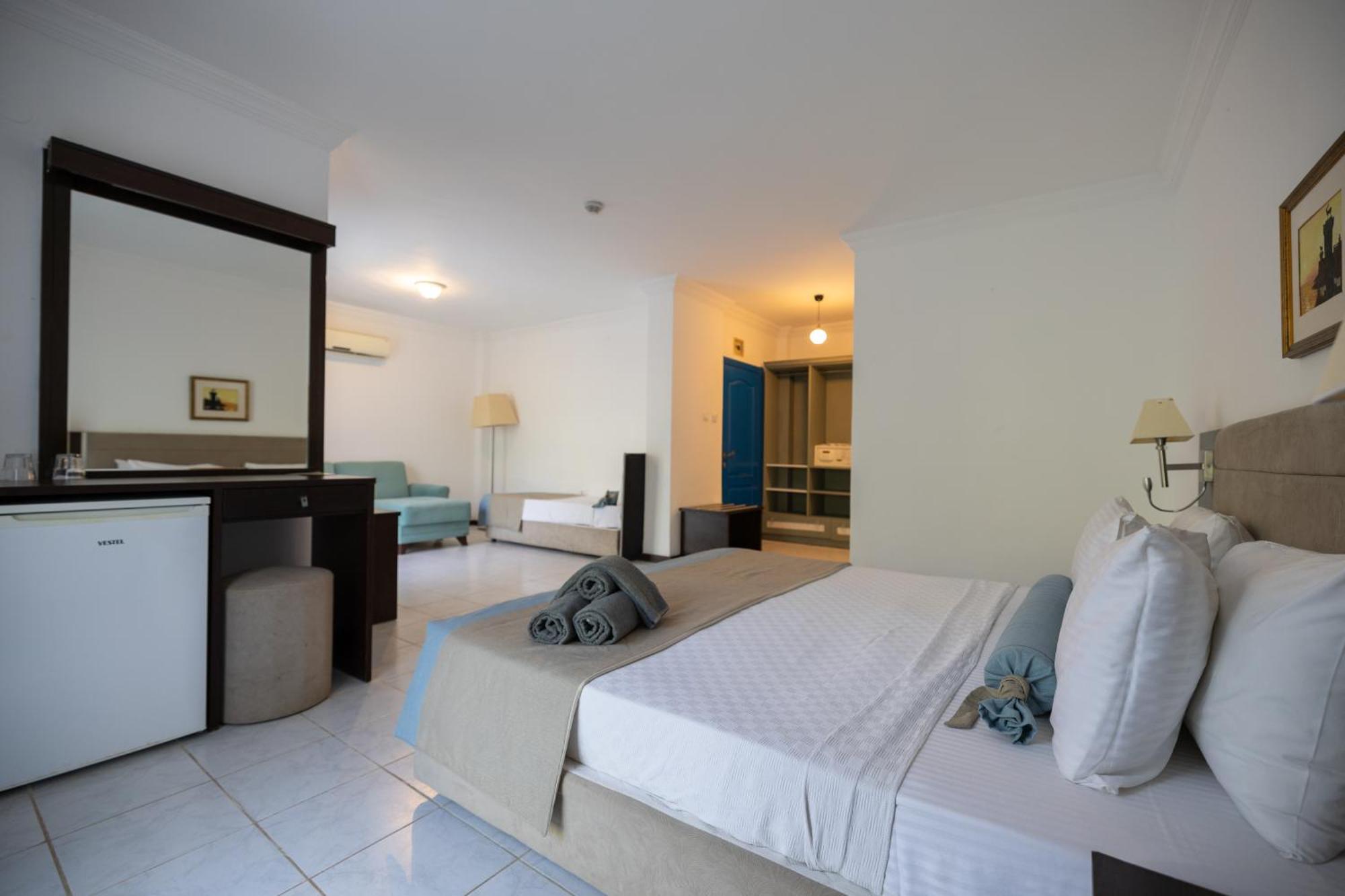 Ladonia Hotels Zemda Guemuesluek מראה חיצוני תמונה