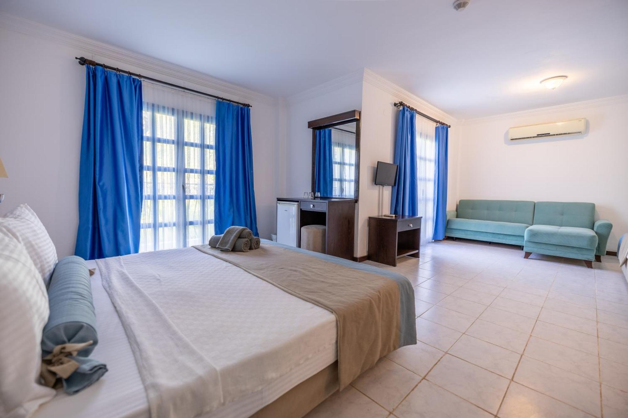 Ladonia Hotels Zemda Guemuesluek מראה חיצוני תמונה
